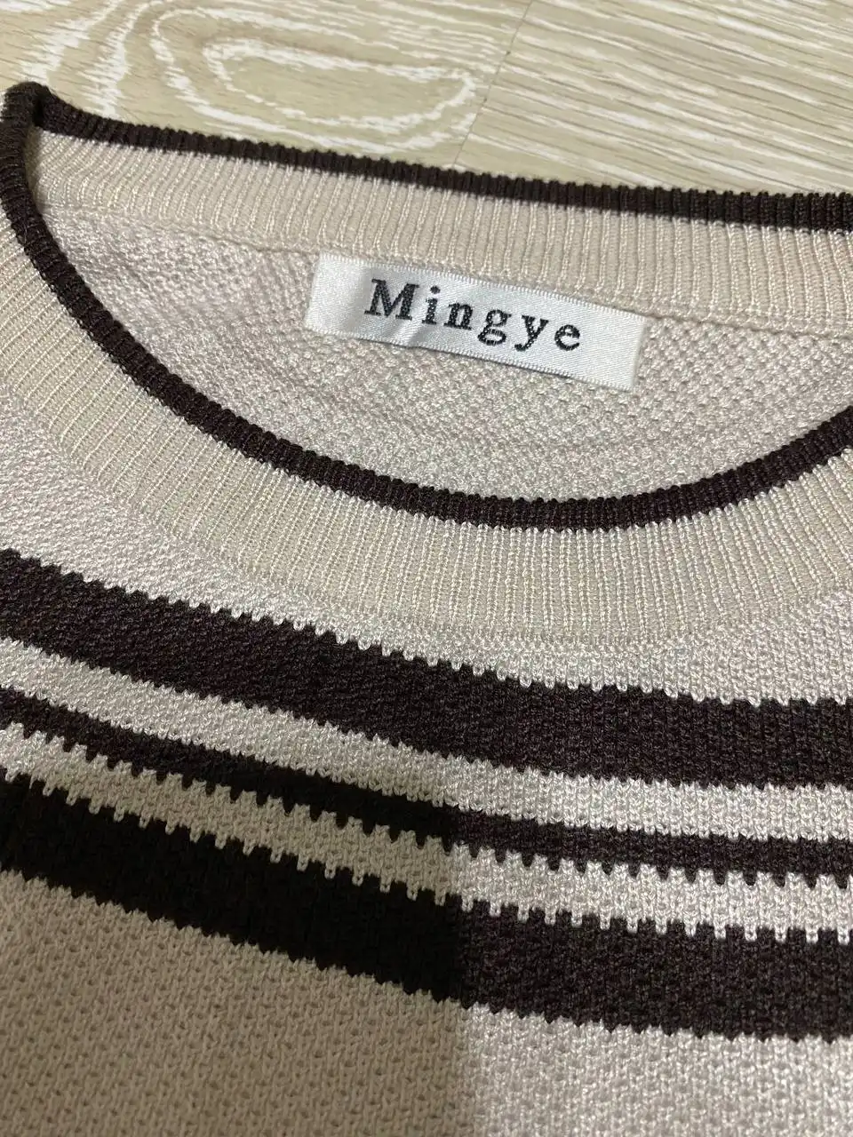 Свитер новый на 48/50/52