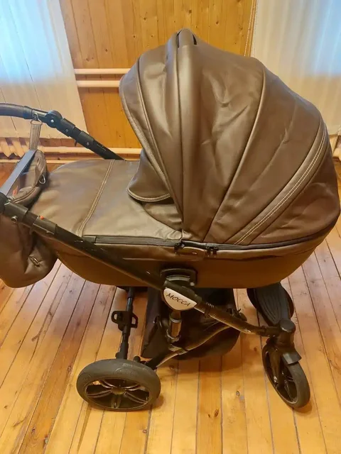 Коляска 3 в 1 с подарками - частное объявление в Балашиха