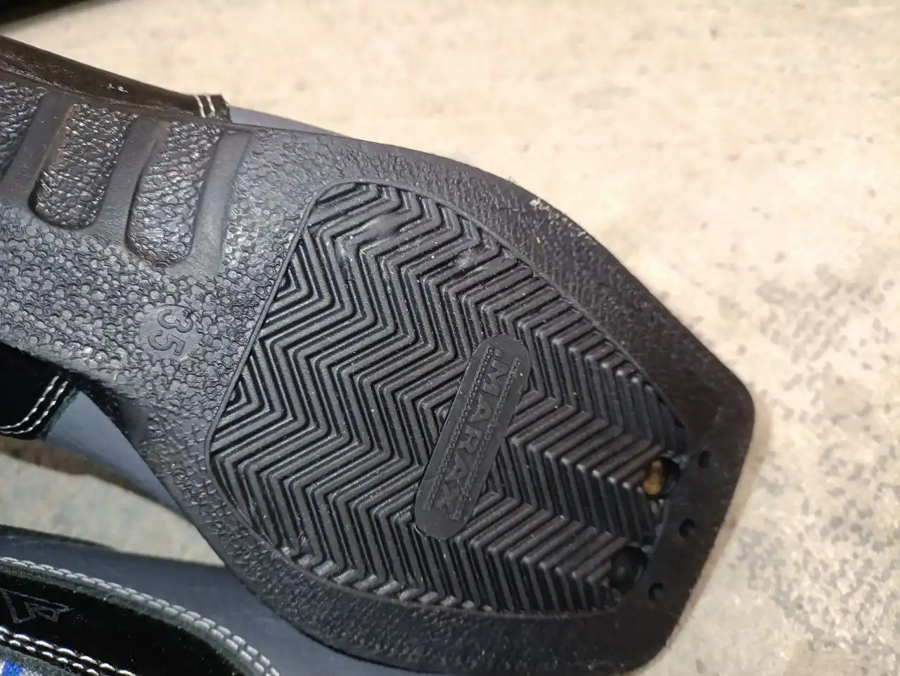 Комплект лыжи с палками и ботинками 150см - Лыжи (Хобби и отдых) в Балашиха