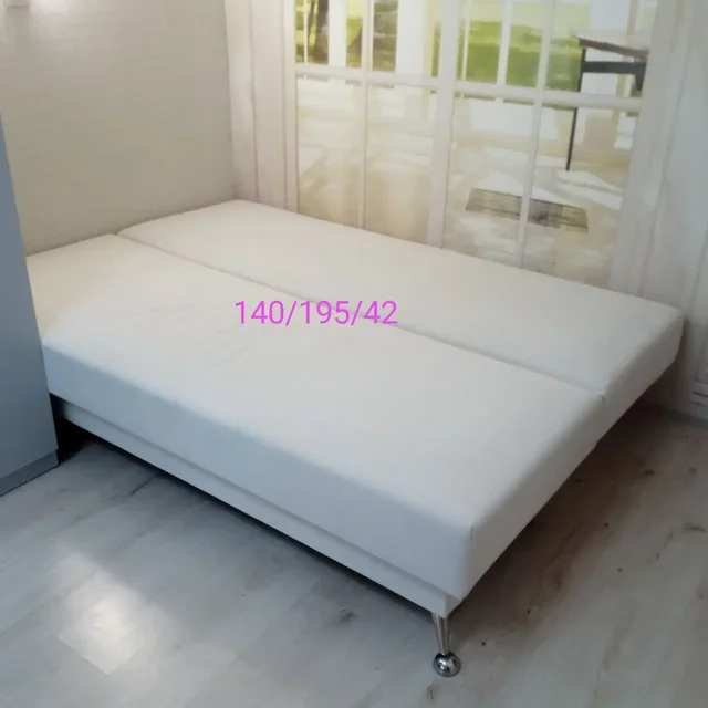 Продаётся диван-кровать б/у - Потерянные и найденные животные в Балашиха