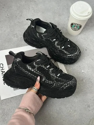 Продажа обуви весна - Одежда в Балашиха