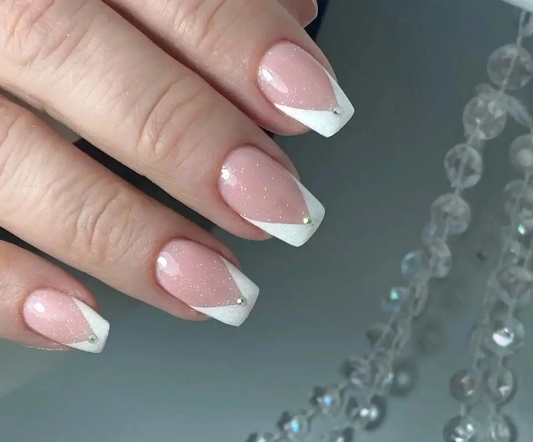 Требуются модели для наращивания ногтей в Балашихе - Красота и здоровье (Услуги) в Балашиха