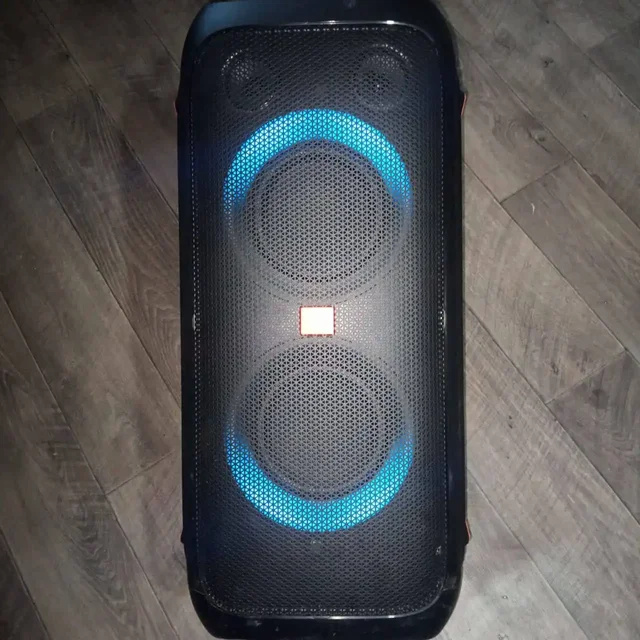 Продажа б/у колонок JBL - Аудиотехника в Балашиха