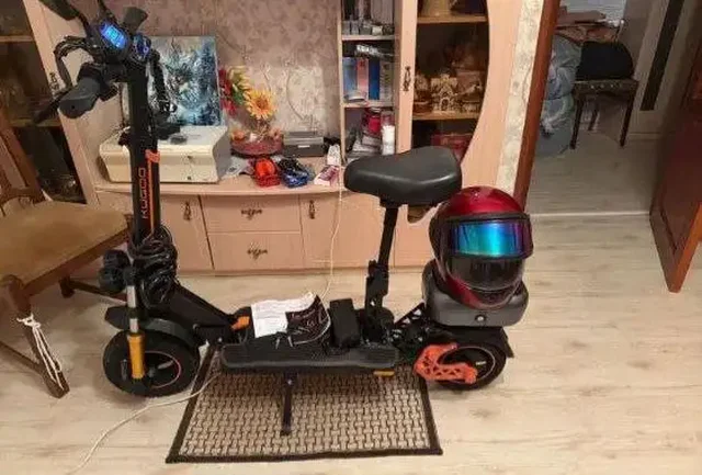 Электросамокат Kuga М5 Pro с пробегом 758 км - Умные часы в Балашиха