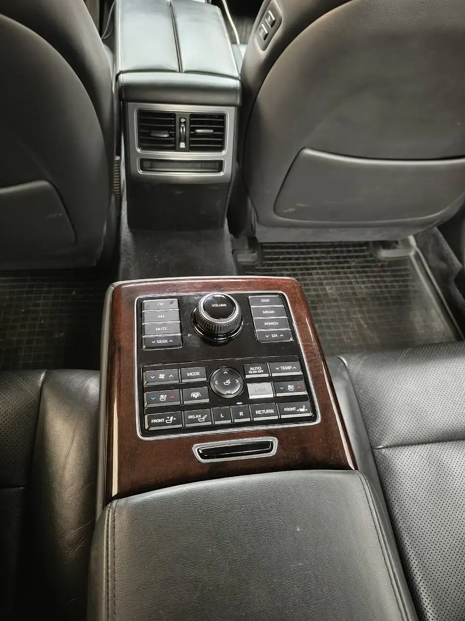 Hyundai Equus 2014 года, пробег 140000 км - Легковые автомобили (Авто) в Балашиха
