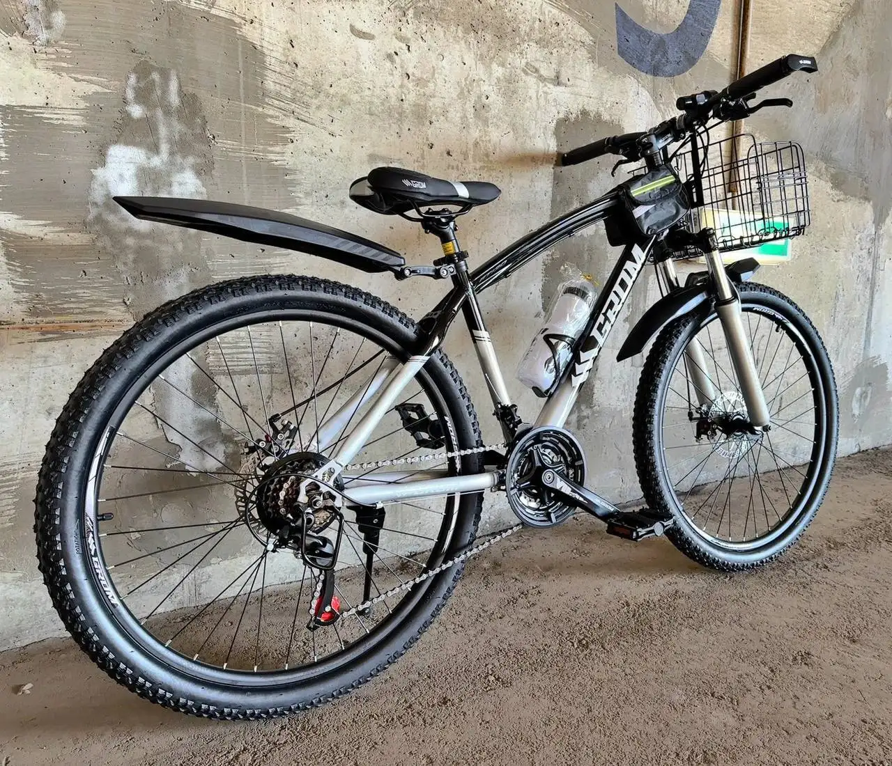 Новый велосипед 26 дюймов с комплектацией и доставкой - Велосипеды (Хобби и отдых) в Балашиха