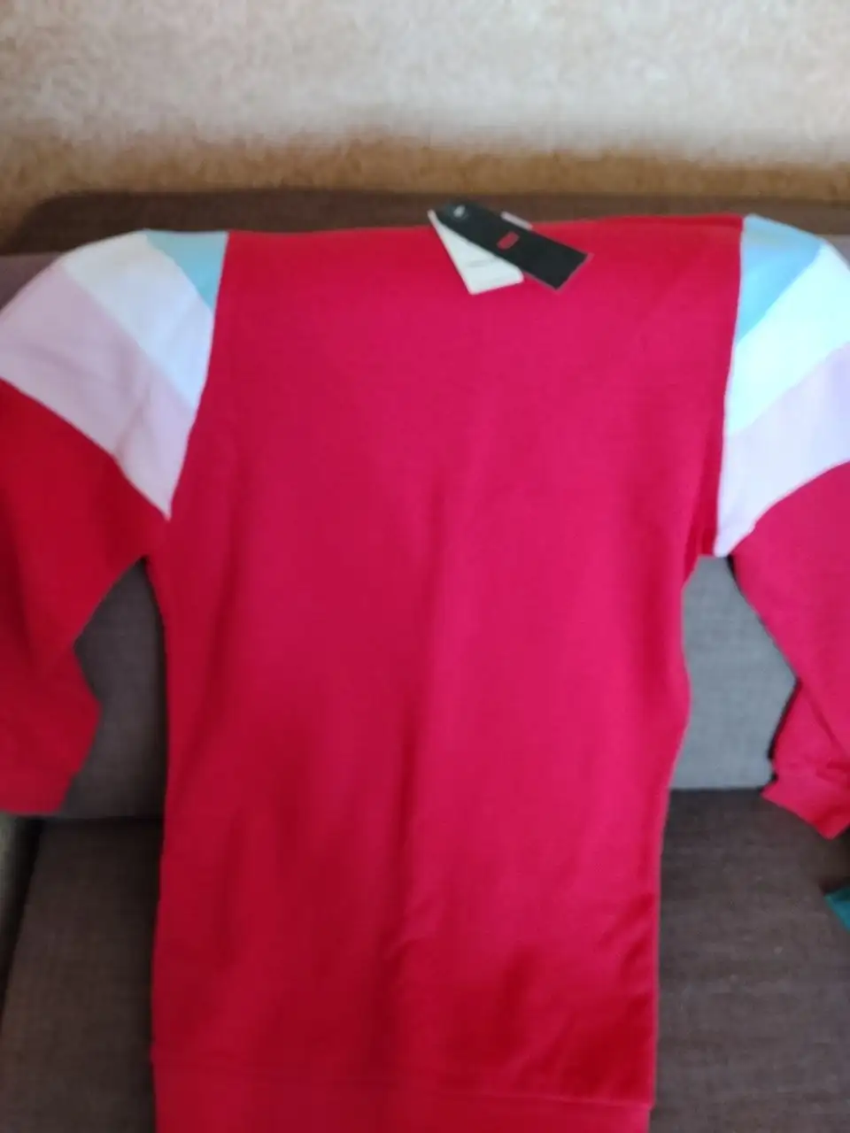 Платье Levis новое - Одежда в Балашиха