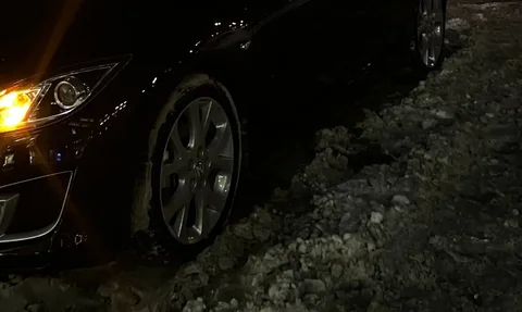 Продам шины 225/45 R18 липучка - Шины и диски в Балашиха