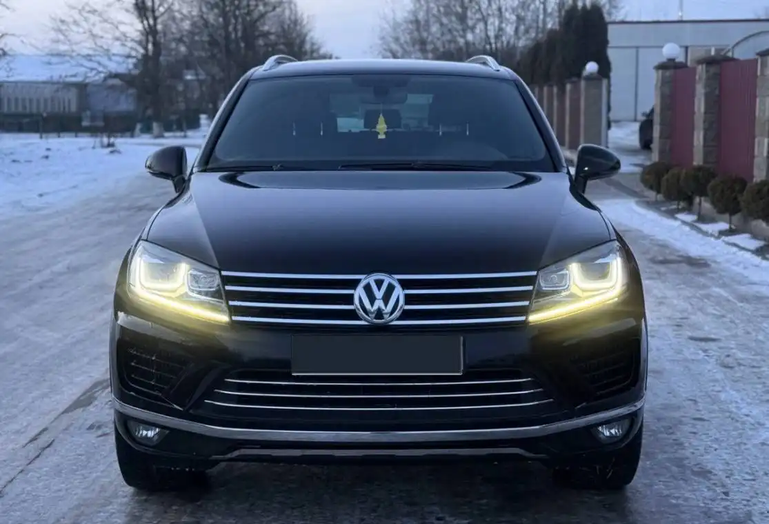 Продажа Volkswagen Touareg 2017 года - Легковые автомобили (Авто) в Саратов