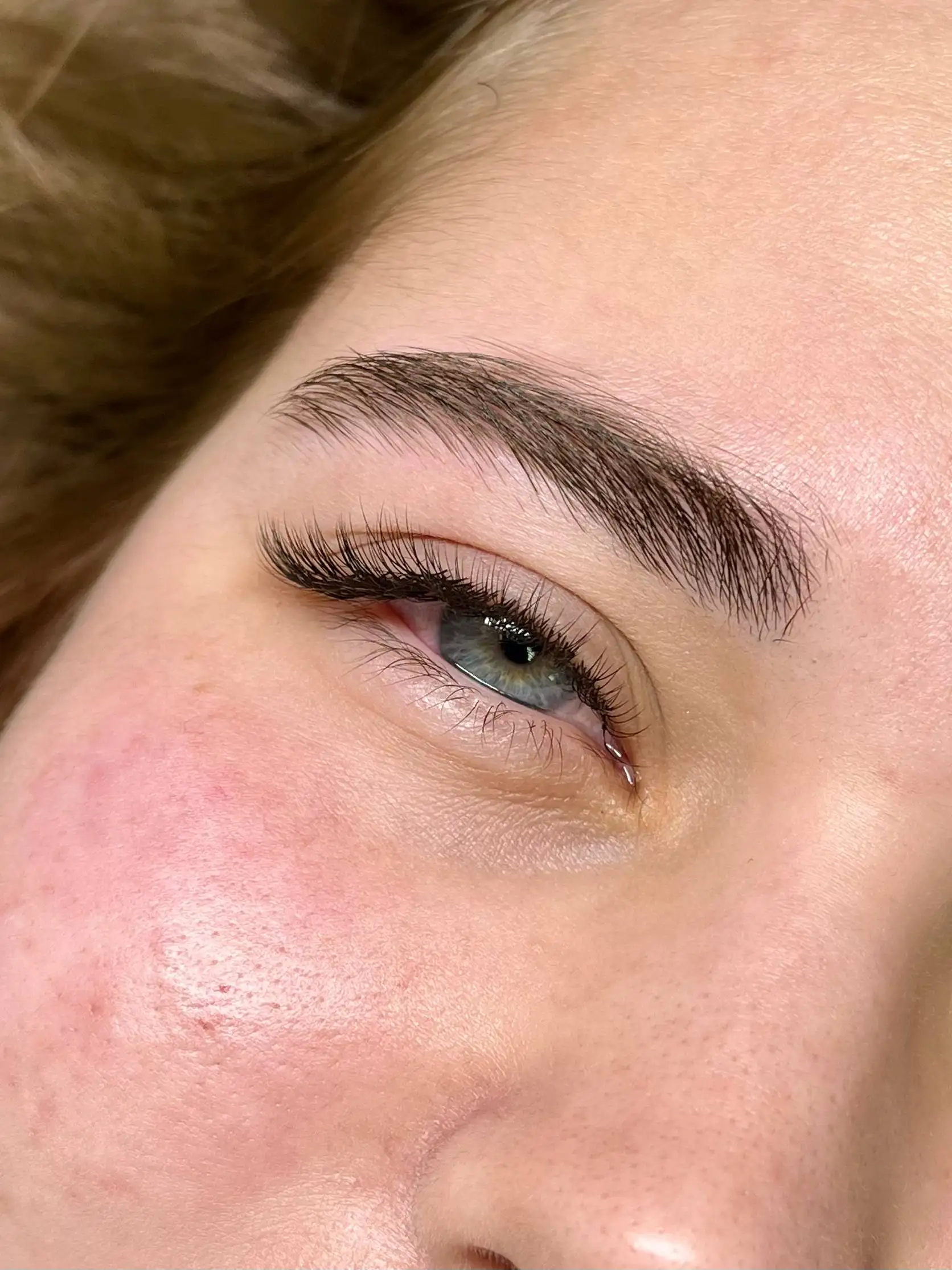 Ищу моделей на наращивание ресниц - Наращивание ресниц (Услуги) в Саратов