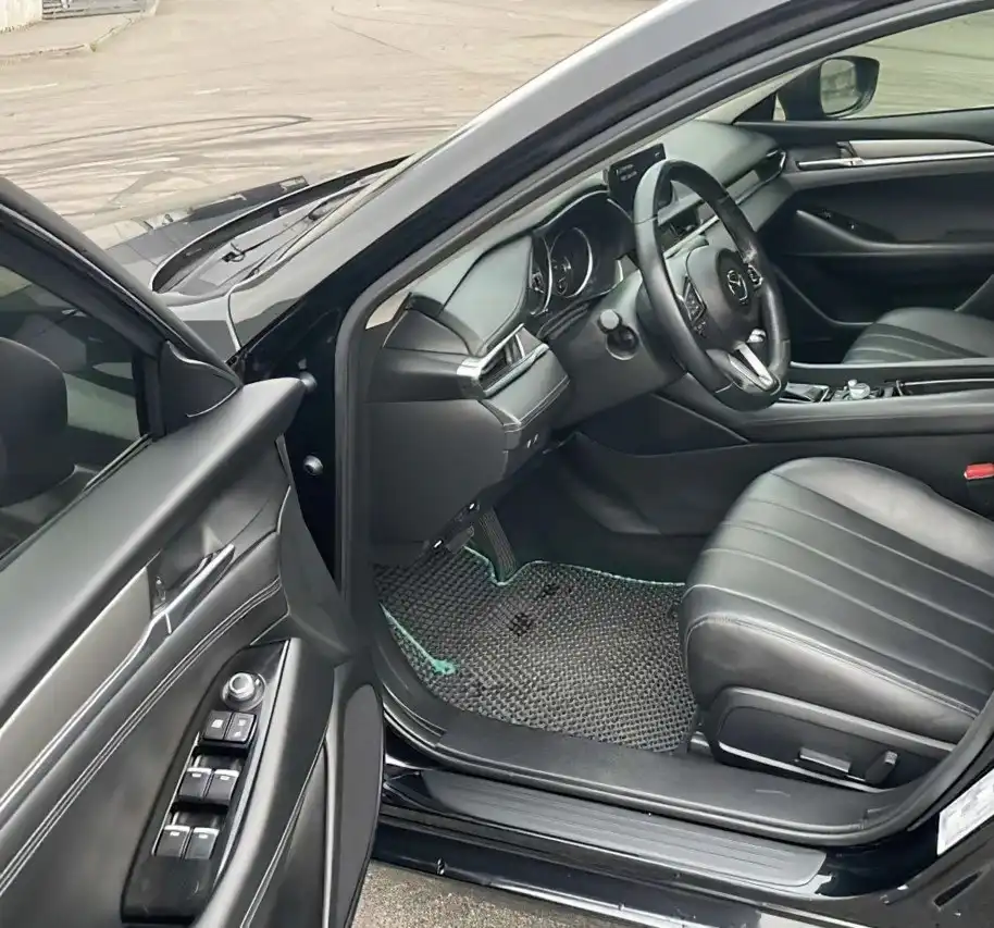 Mazda 6 2018 года, 2.5 литра, автомат, 66 тыс. км