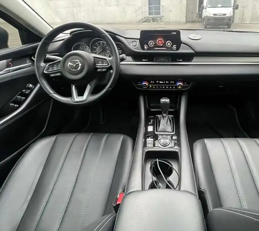 Mazda 6 2018 года, 2.5 литра, автомат, 66 тыс. км