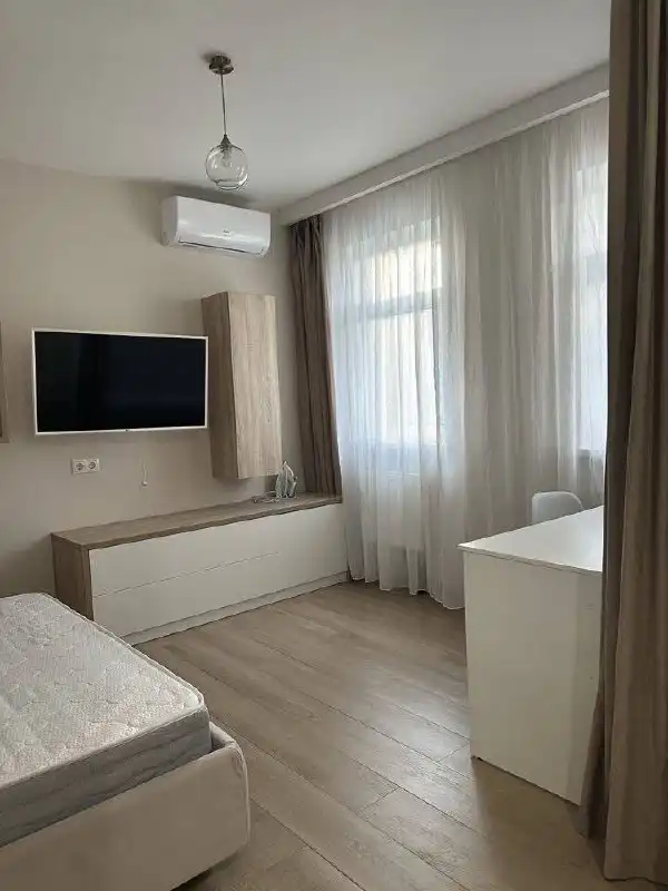 Сдается современная 1-комнатная квартира