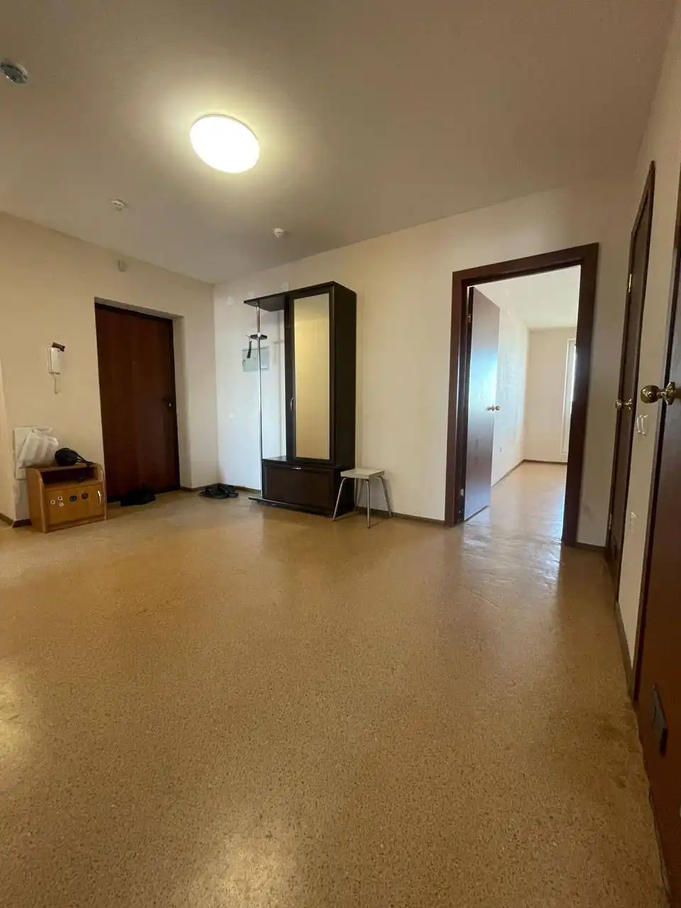 Сдам 3-комнатную квартиру в Казани