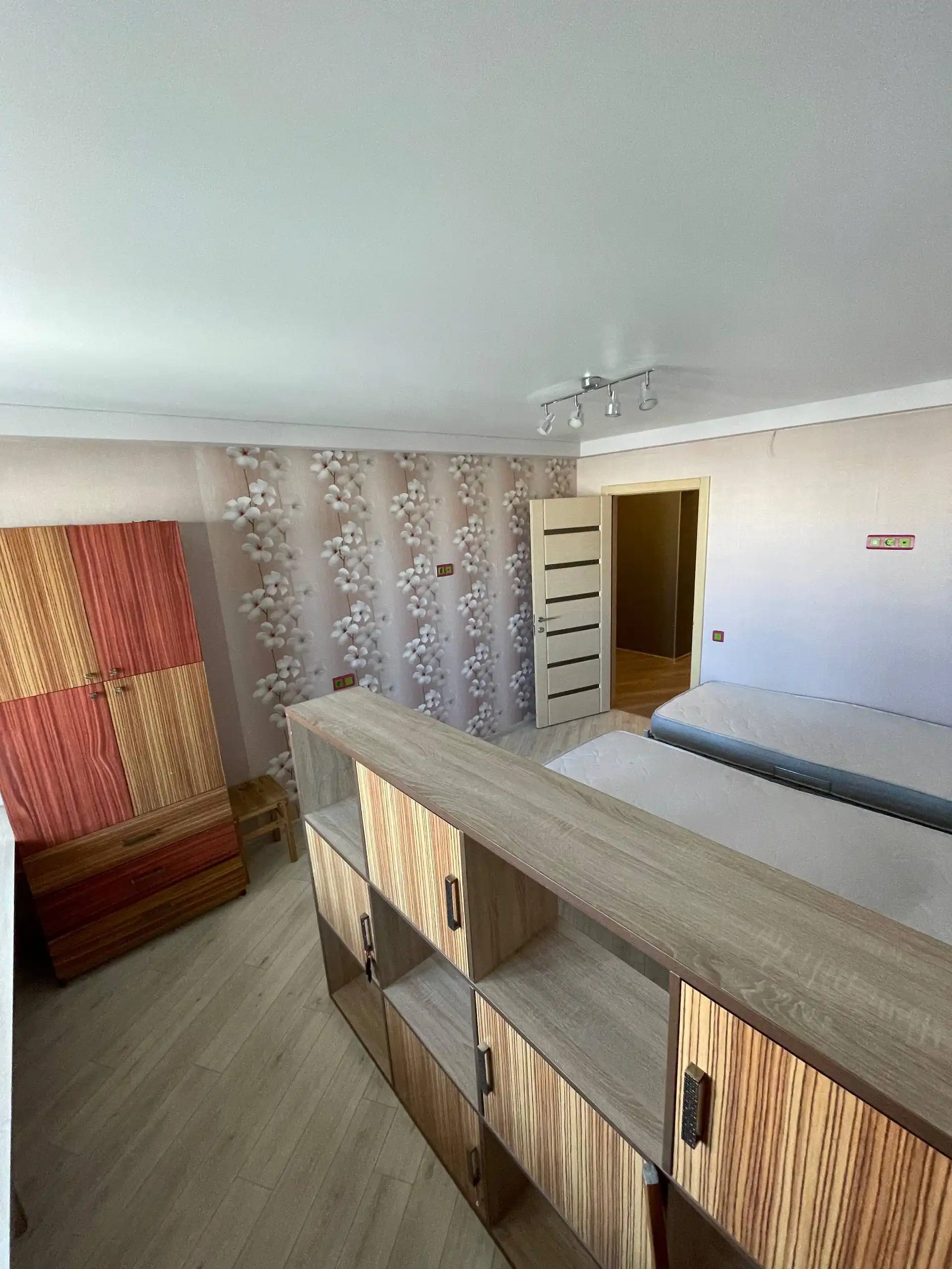 Сдам 3-х комнатную квартиру 73 кв/м в Ново-Савиновском районе