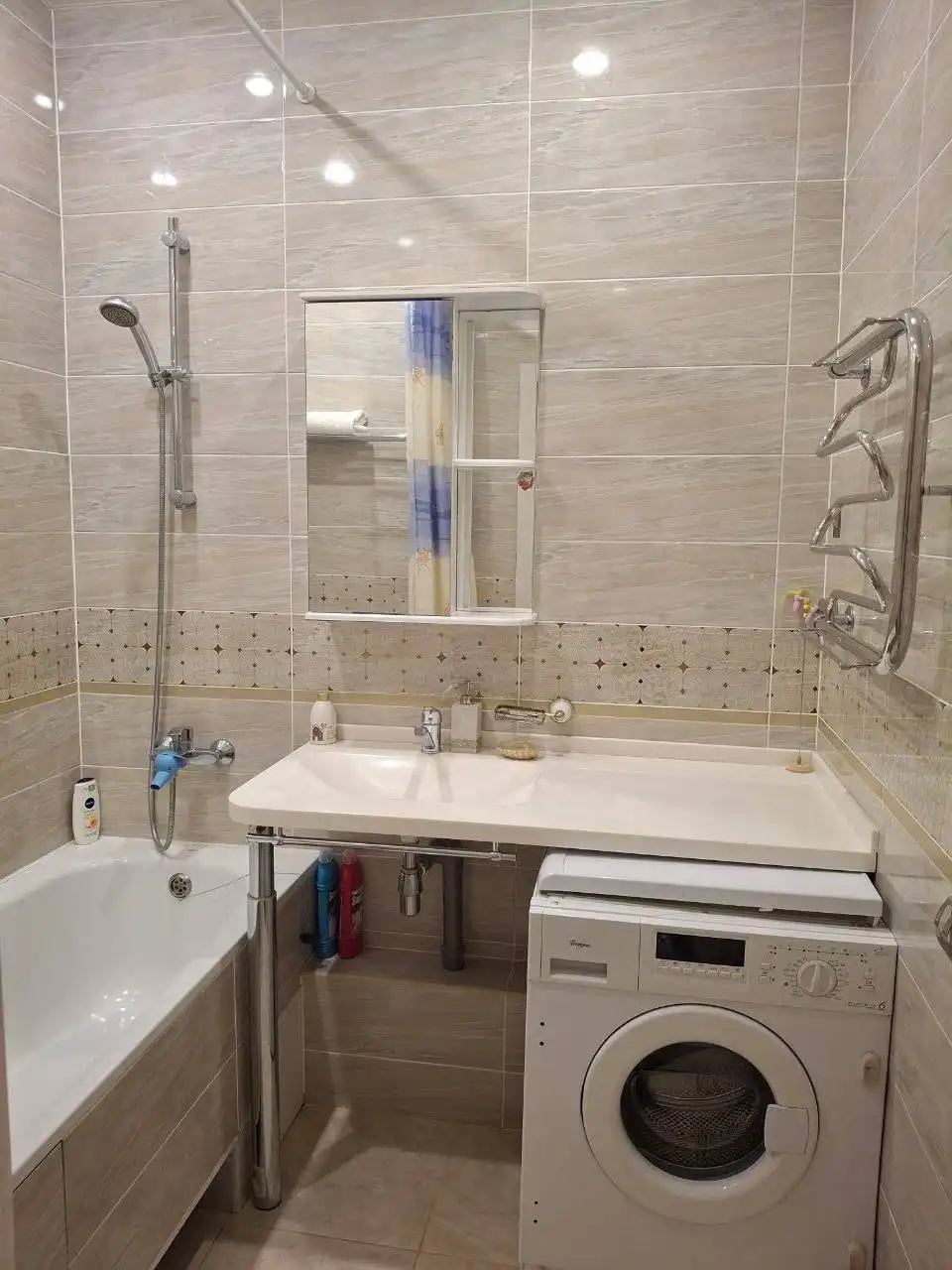 Сдам 2-х комнатную квартиру 80 кв. м в ЖК 21 век на ул. Курской