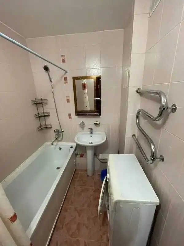 Сдается двухкомнатная квартира по ул. Толбухина - Аренда квартир (Недвижимость) в Казань