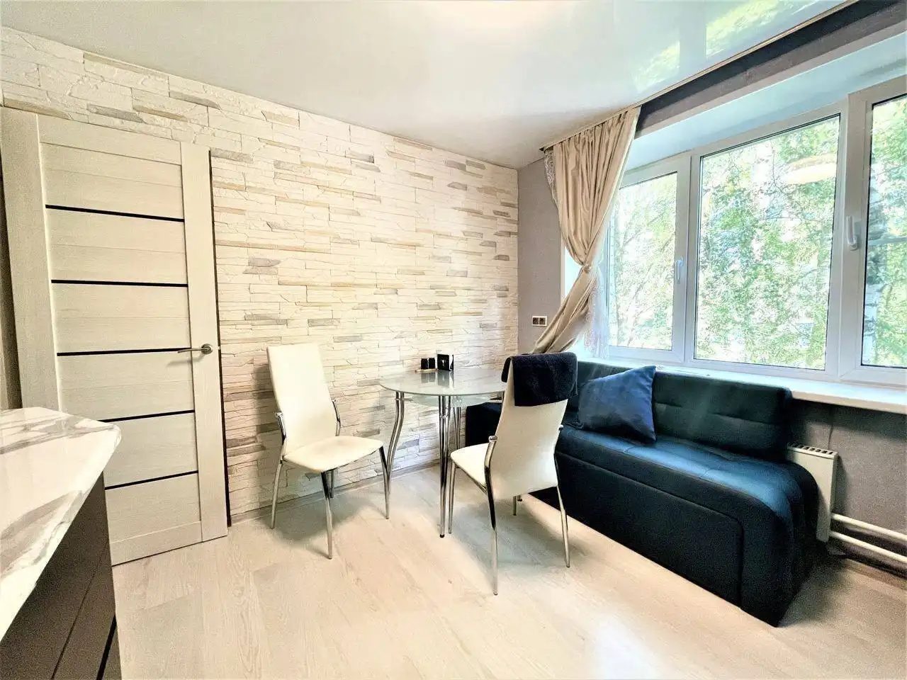 Сдается 1-комнатная квартира на Большой Красной 8 - Аренда (Недвижимость) в Казань