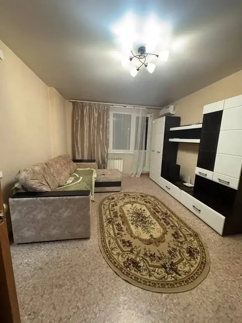 Сдам квартиру в Салават Купере 1 - Коммерческая аренда в Казань