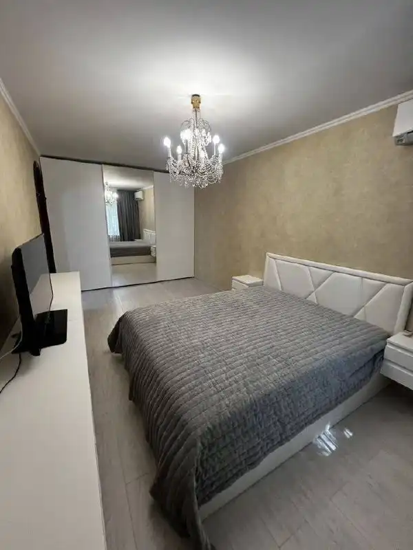 Сдам 2-комнатную квартиру на улице Фучика 8 - Аренда квартир (Недвижимость) в Казань