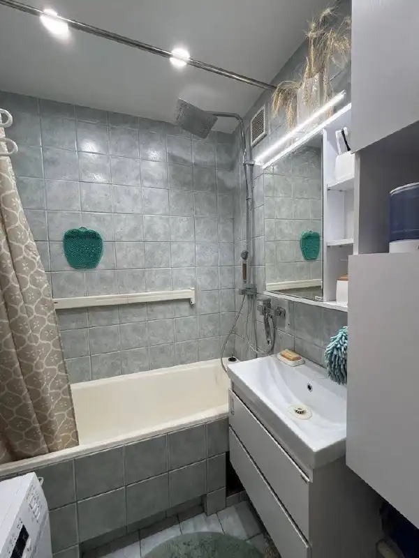 Сдам однокомнатную квартиру на Четаева 36 - Аренда квартир (Недвижимость) в Казань