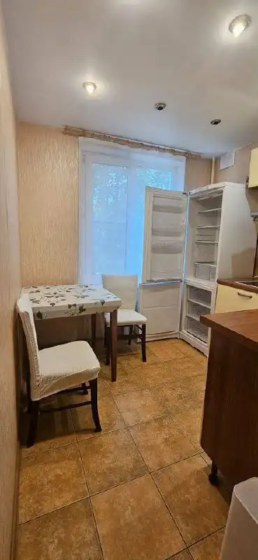 Сдам однокомнатную квартиру на Декабристов 85 - Аренда квартир (Недвижимость) в Казань