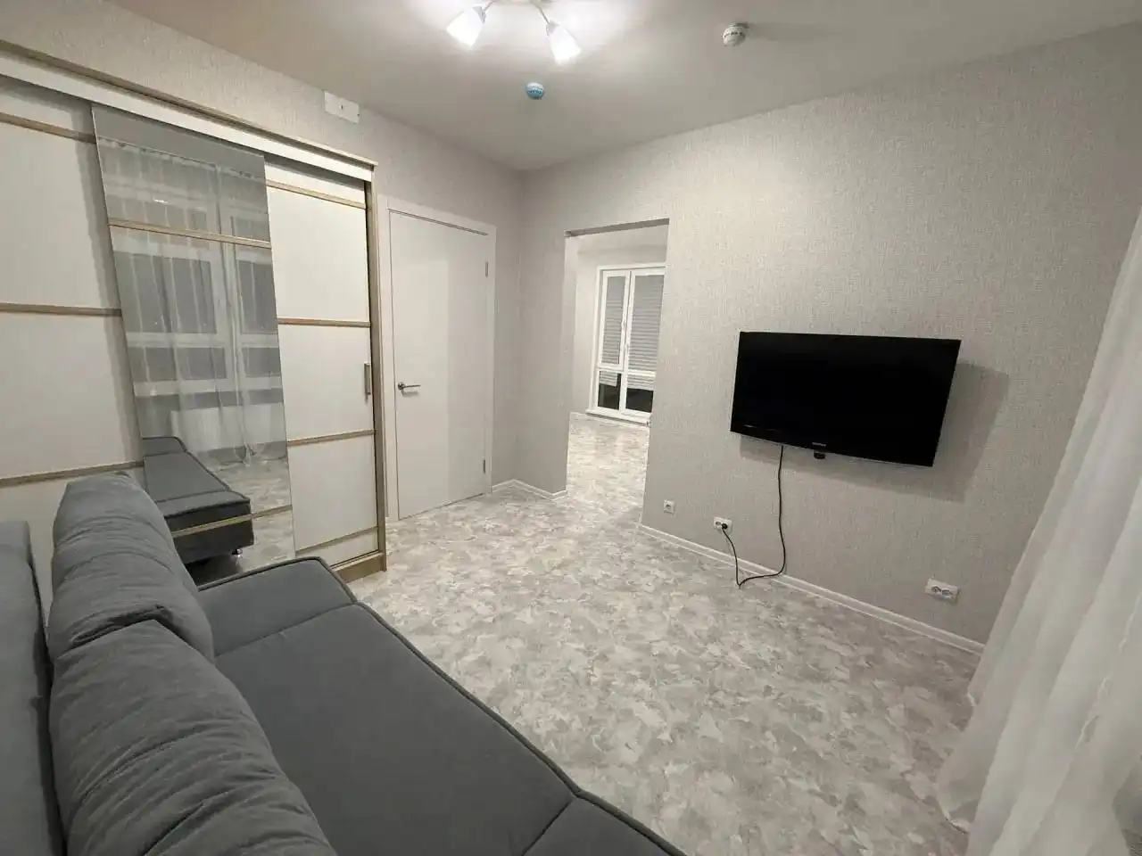 Сдам квартиру 57 кв.м, Ул Махмута Гареева 21, 13 этаж - Аренда квартир (Недвижимость) в Казань