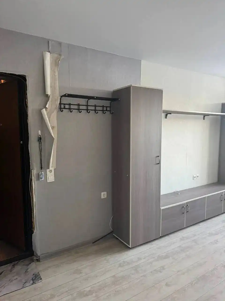 Сдам гостинку в Молодежной 10 - Аренда (Недвижимость) в Казань