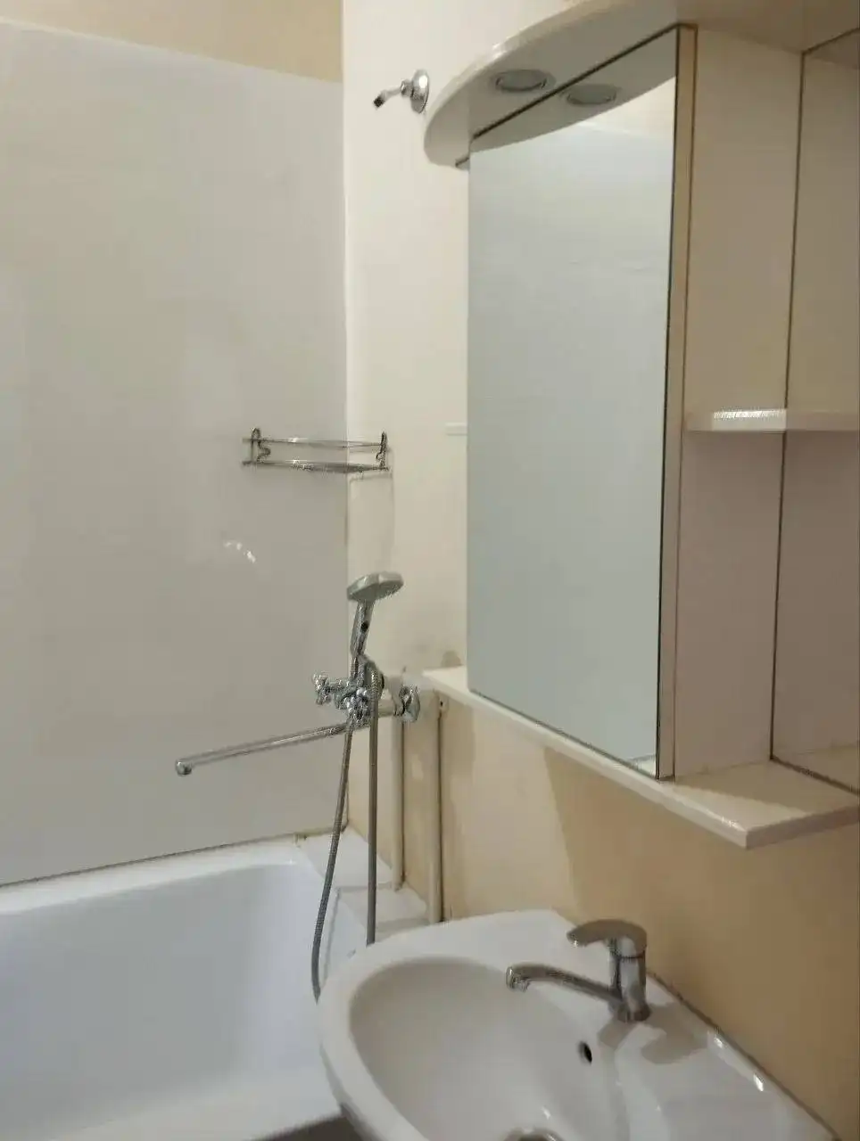 Сдам 3-комнатную квартиру в Казани - Аренда квартир (Недвижимость) в Казань