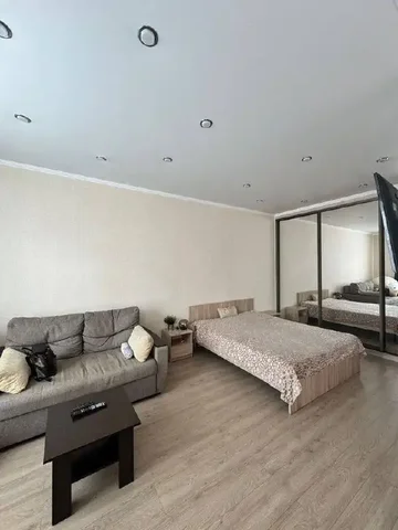 Сдам большую однушку в ЖК Победа - Сдача жилья в Казань