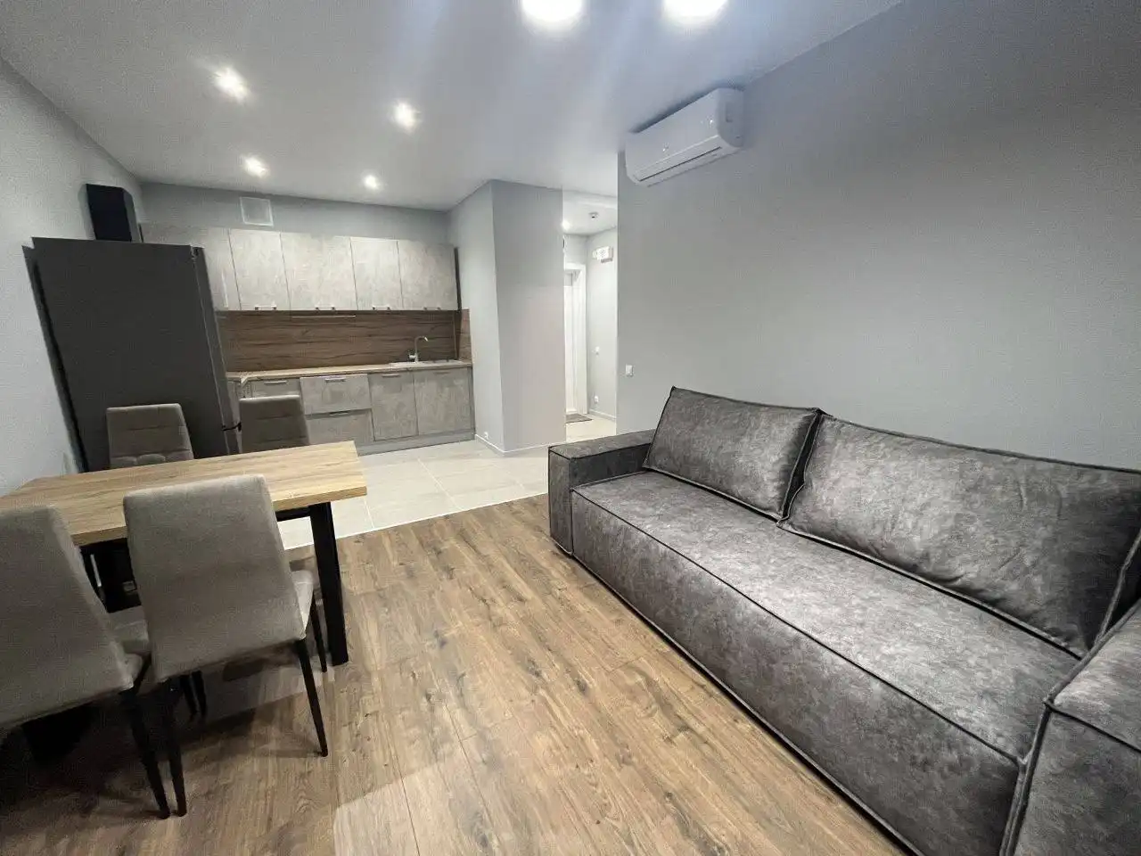 Сдам евродвух в ЖК Нестеровский - Аренда квартир (Недвижимость) в Казань