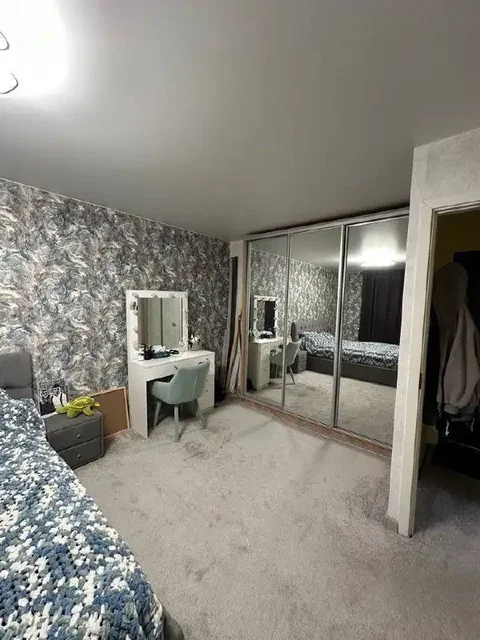 Сдам однокомнатную квартиру на улице Заслонова - Аренда коммерческой недвижимости в Казань