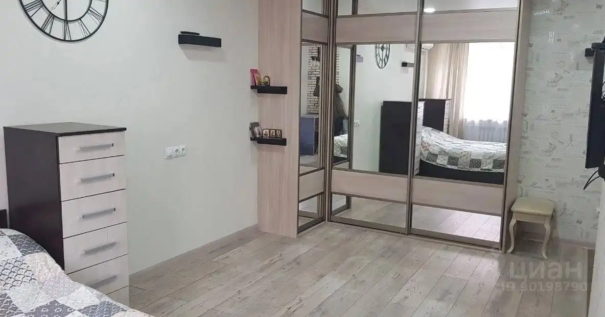 Сдам однокомнатную квартиру 38 м² на проспекте Ямашева - Аренда квартир (Недвижимость) в Казань