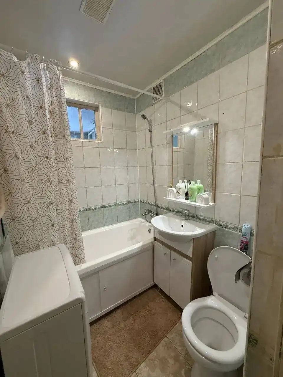 Сдам квартиру на Болотникова 1 - Аренда квартир (Недвижимость) в Казань