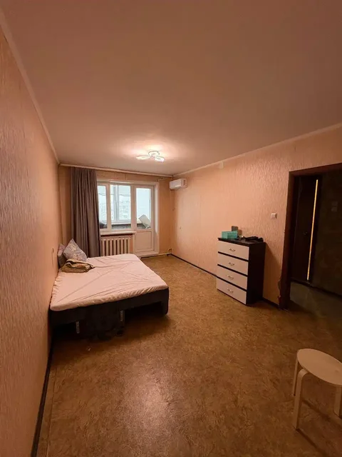 Сдам 1-к квартиру 33.7 кв.м на Адоратского 40, 9 этаж - Снять в Казань