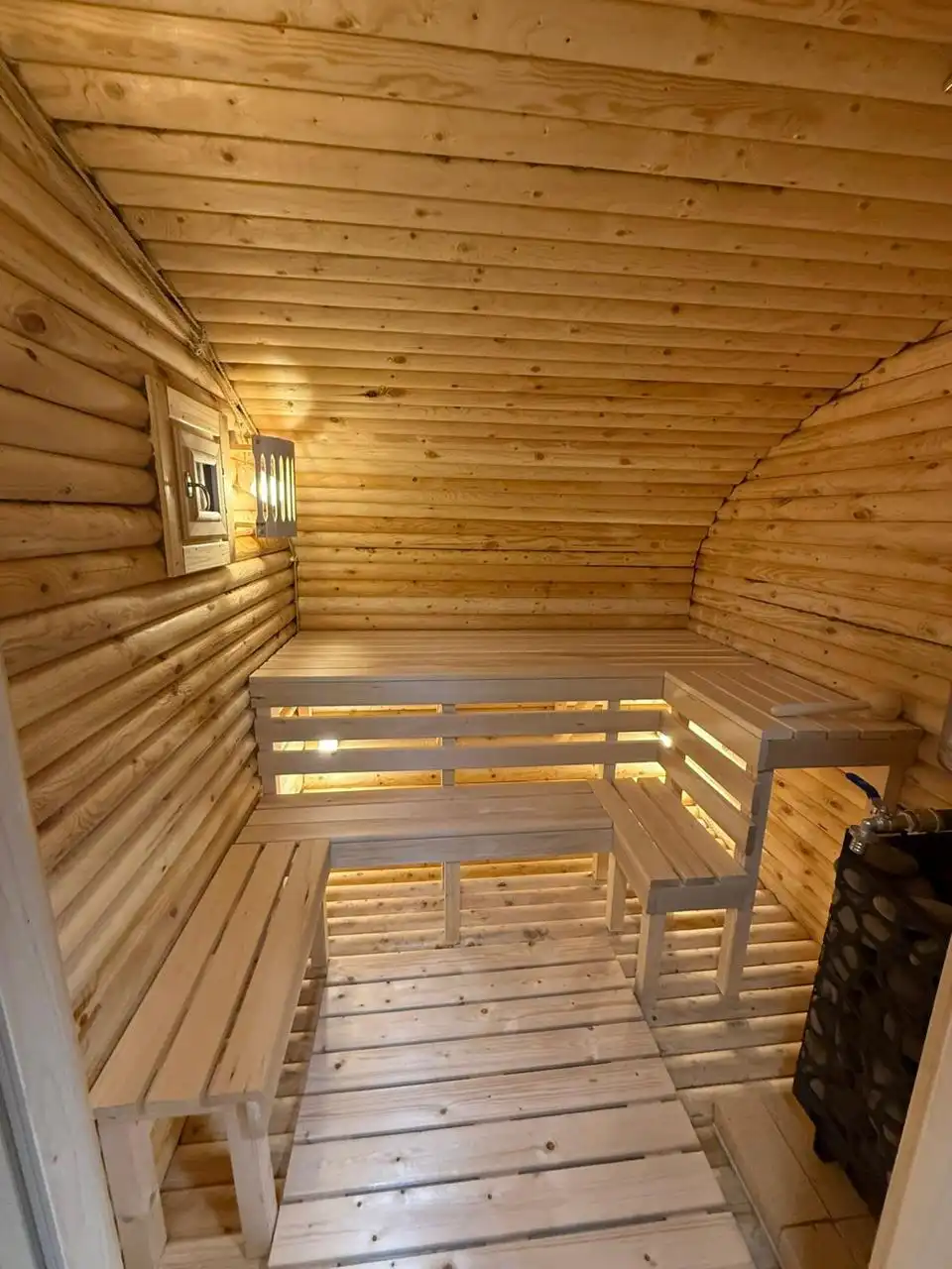 Продажа бани-бочки из оцилиндрованного бревна под ключ