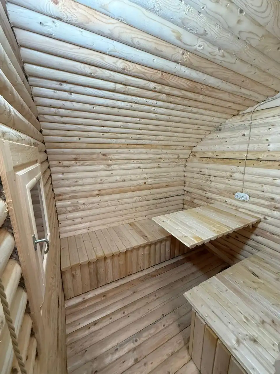 Продажа бани-бочки из оцилиндрованного бревна под ключ