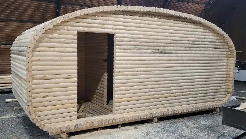 Готовый сруб бани-бочки под отделку 6х2,4 м