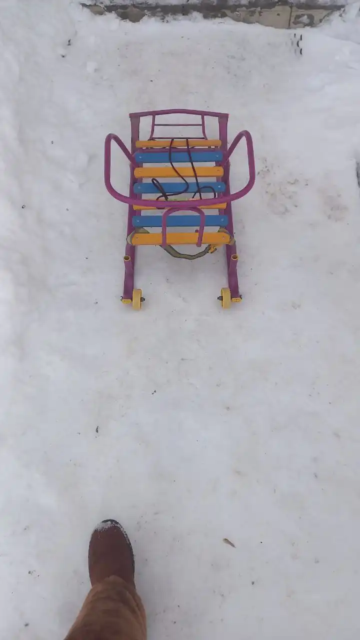 Продам санки - Зимний спорт (Хобби и отдых) в Нежинка