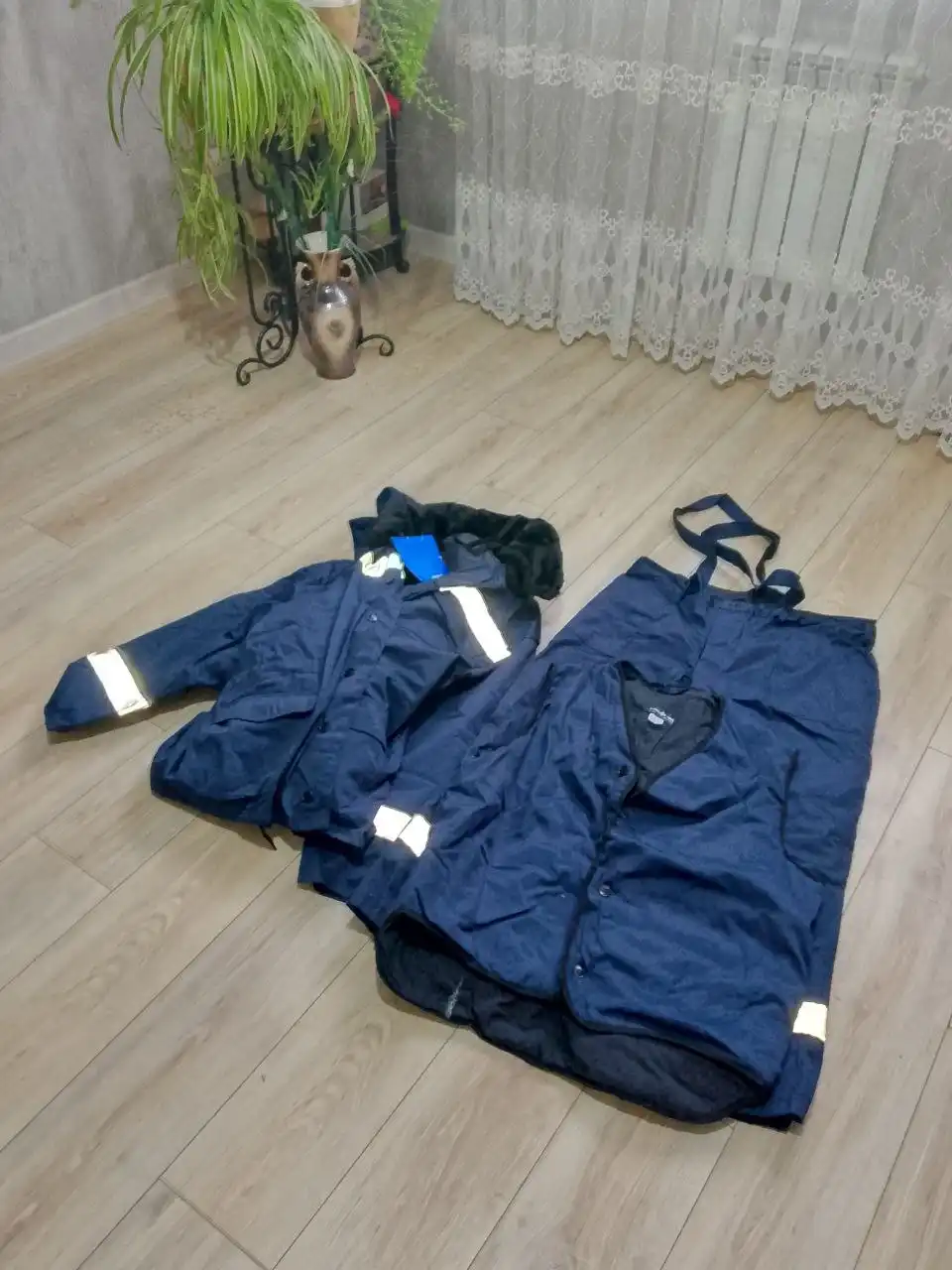 Продажа теплого костюма - Костюмы (Одежда) в Оренбург