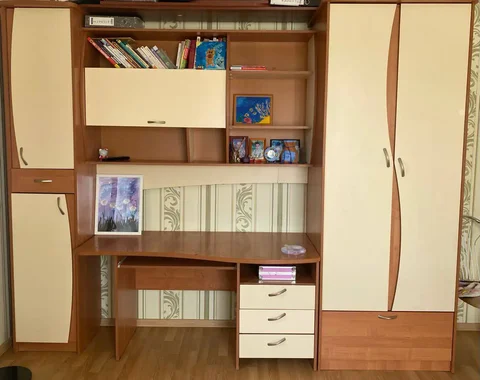 Детская мебель б/у шкаф и пенал - Для дома и дачи в Оренбург
