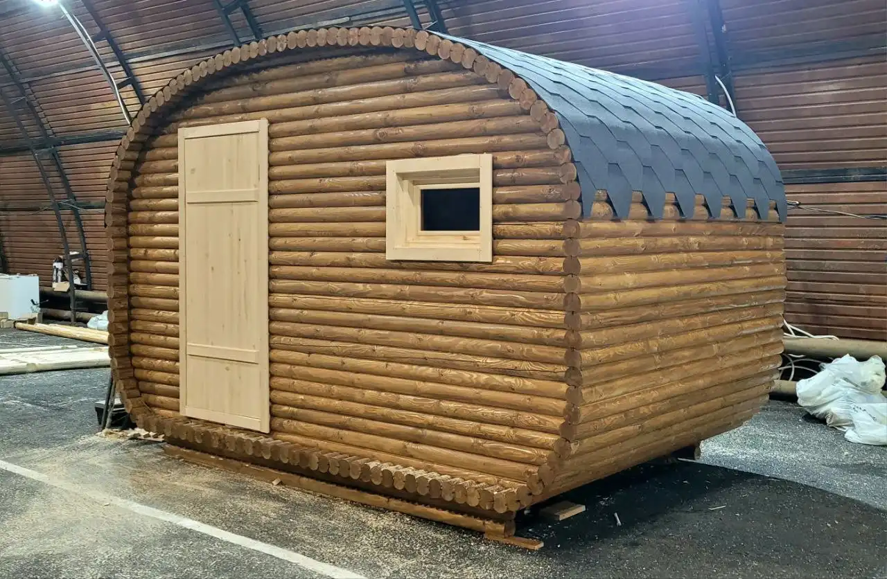 Баня-бочка из бревна с современным дизайном и традиционными свойствами - Бани и сауны (Для дома и дачи) в Нежинка