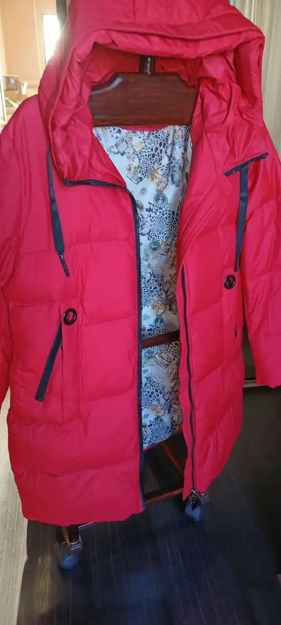 Новый пуховик размер 52 - Верхняя одежда (Одежда) в Нежинка