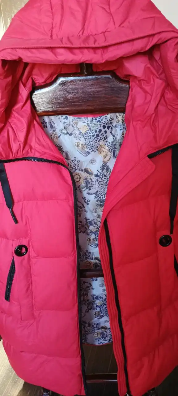 Новый пуховик размер 52 - Верхняя одежда (Одежда) в Нежинка