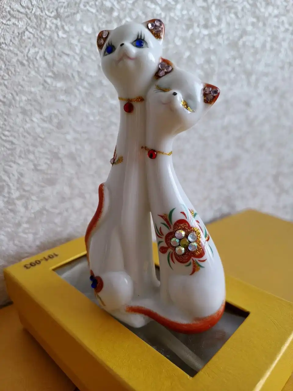 Фарфоровые статуэтки кошек - Коллекционирование (Хобби и отдых) в Нежинка