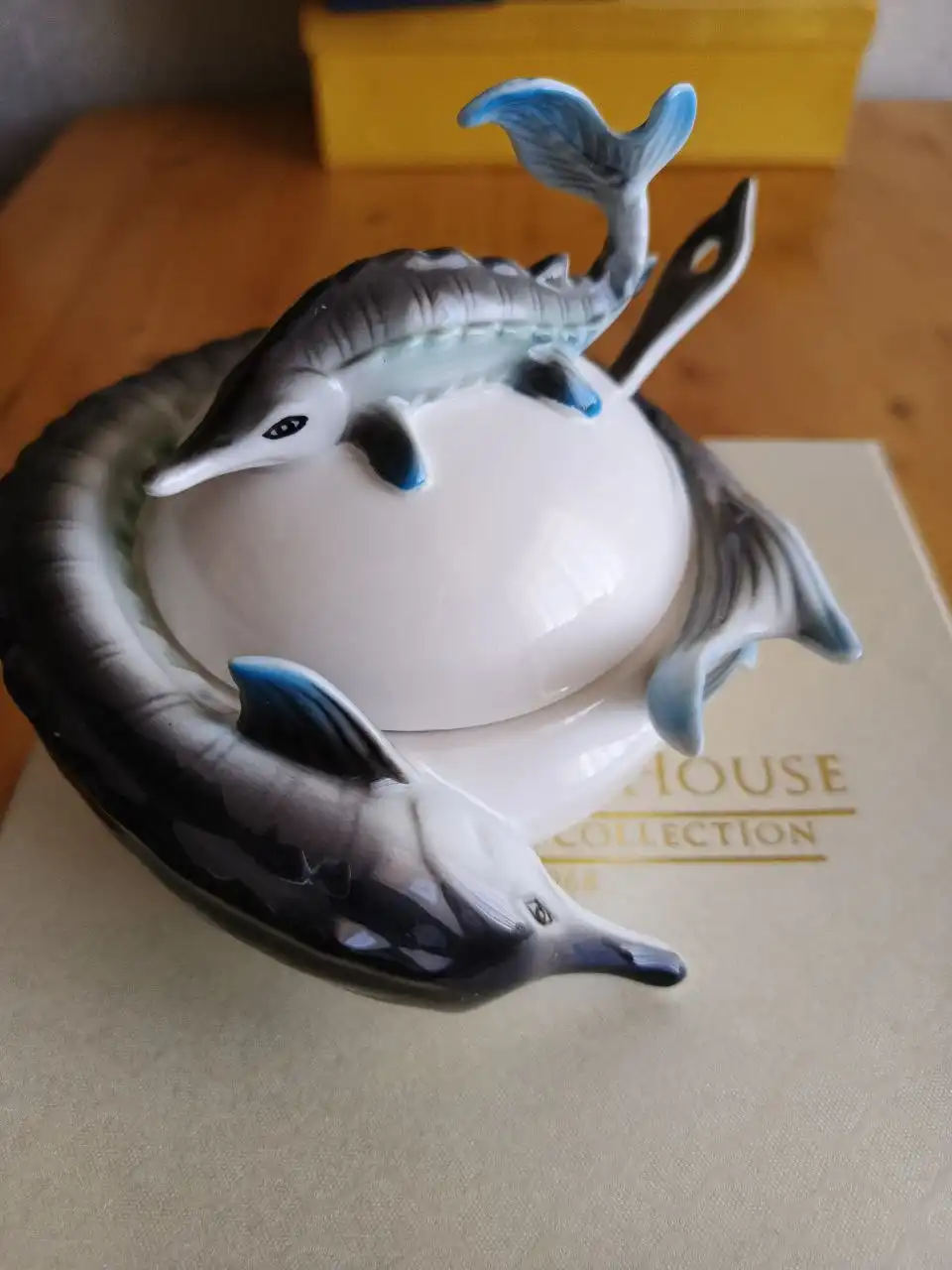 Фарфоровая Икорница с ложкой в подарочной упаковке - Посуда (Для дома и дачи) в Нежинка