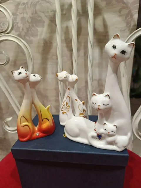 Фарфоровые статуэтки ко Дню влюбленных - Барахолка в Нежинка