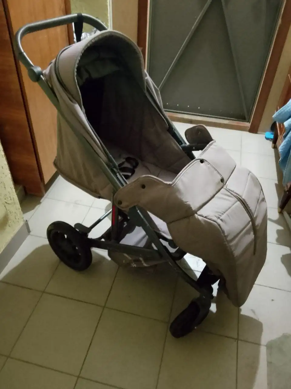 Продам коляску в отличном состоянии - Коляски (Товары для детей) в Оренбург