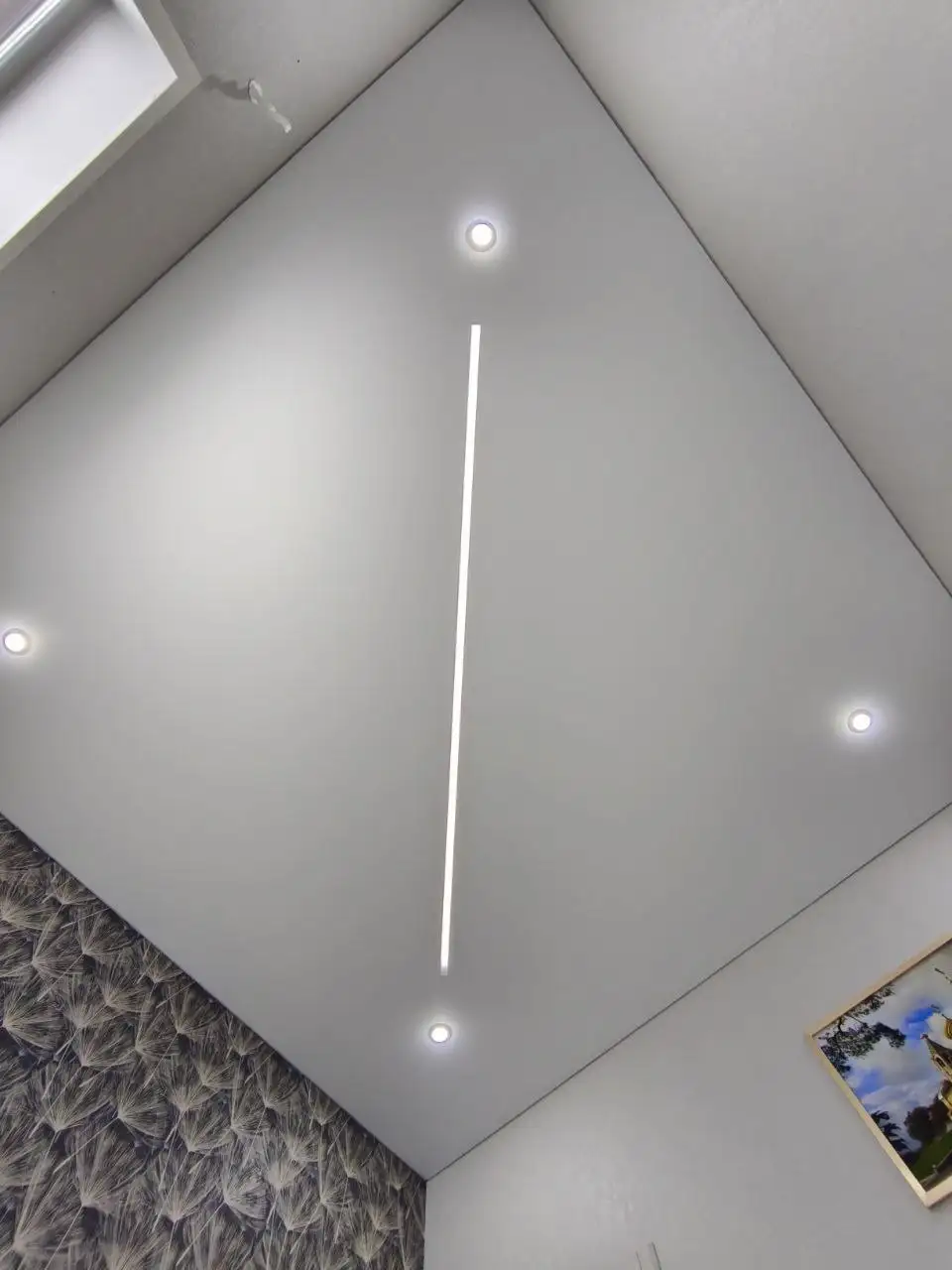 Натяжные потолки и освещение любой сложности - Ремонт и строительство (Услуги) в Нежинка