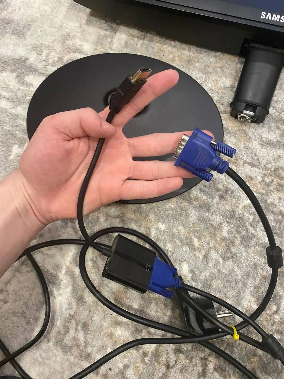 Монитор рабочий с переходником - Мониторы (Электроника) в Нежинка